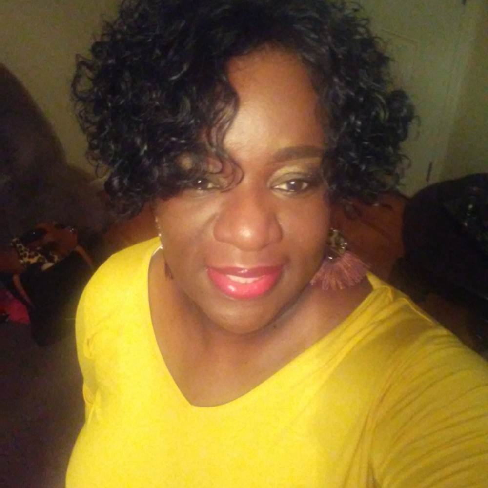 Meet your Posher, Anitra